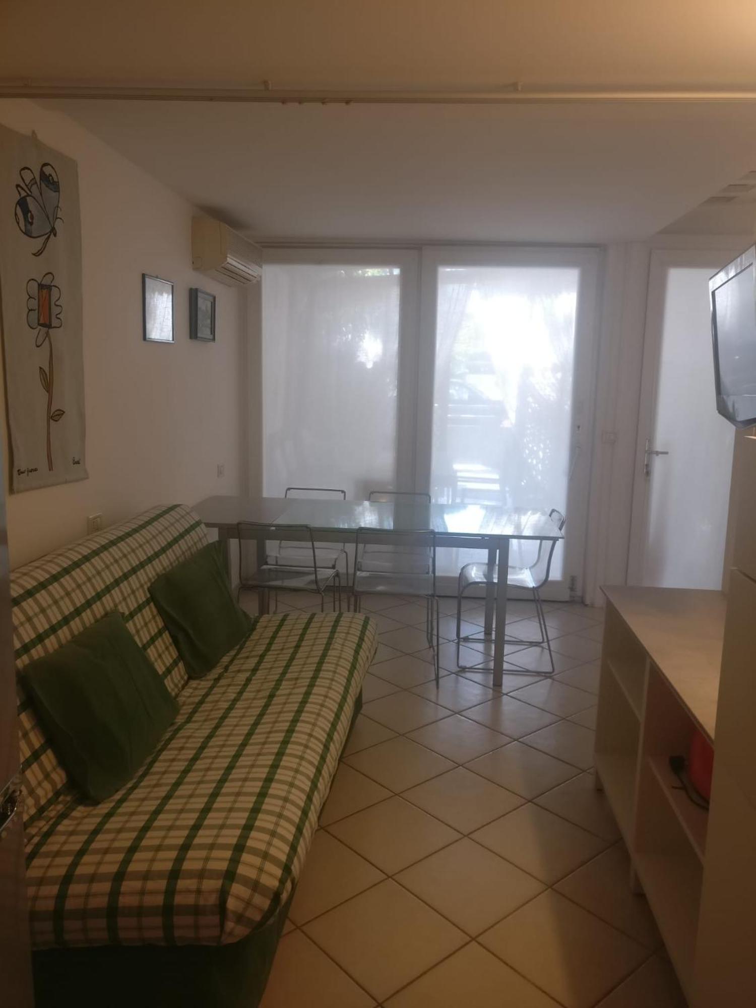 Aparthotel Eros 4*